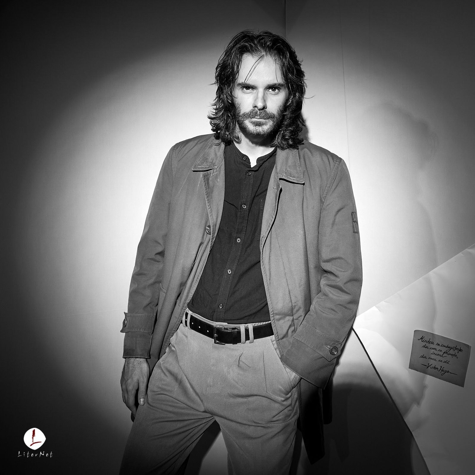 Radu Mateucă long-haired portrait, photography by Dan Moruzan